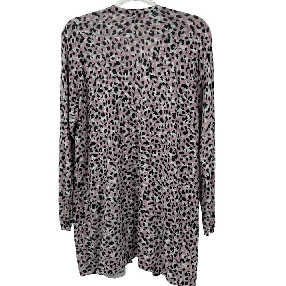 Torrid Womens Pink Grey Leopard Print Open Front Long Cardigan Sweater Size 1 - Picture 3 of 6